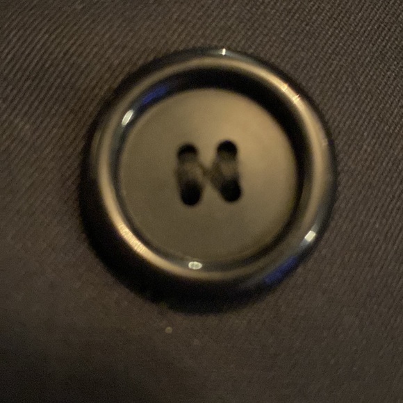 Burberry’s trench coat - Picture 11 of 14